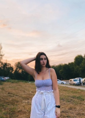 Viktoria, 21, Россия, Санкт-Петербург