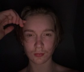 aaron, 18, Oulu