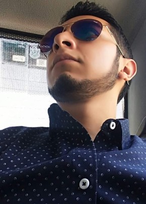 Albert TT, 34, Mexico, Tequisquiapan