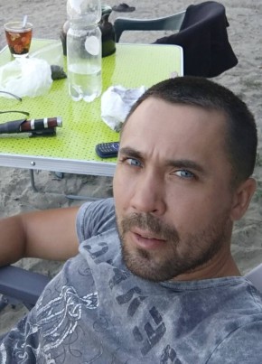 Александр из Подольска 40 лет