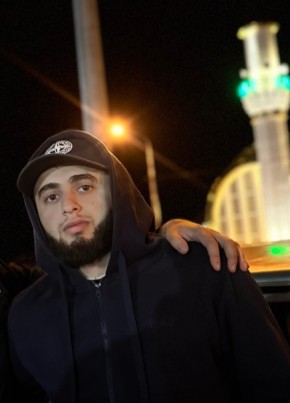 Albert из Ессентуки 23 года