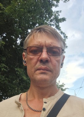 Сергей из Москвы 45 лет