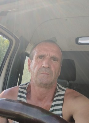Олег из Ялуторовска 53 года