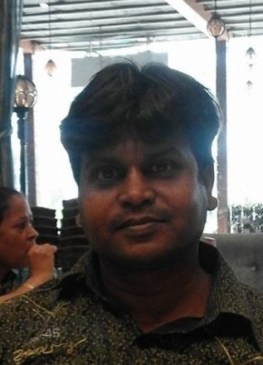 Sameer, 47, India, Mumbai
