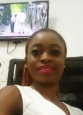 Honorine, 30, Republic of Cameroon, Limbe