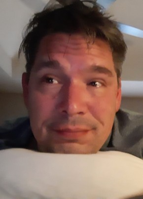 Scott из Nashville 49 лет