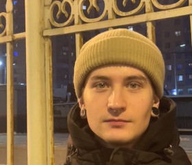 Oleg, 25, Saint Petersburg