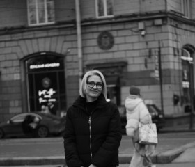 Nika, 41, Saint Petersburg