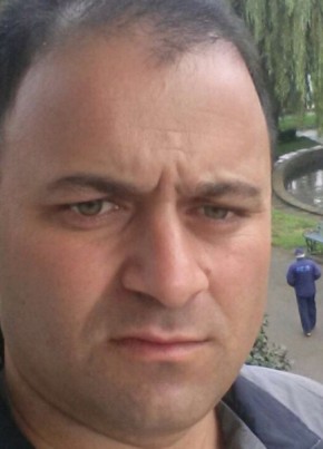 Рома из Канска 47 лет