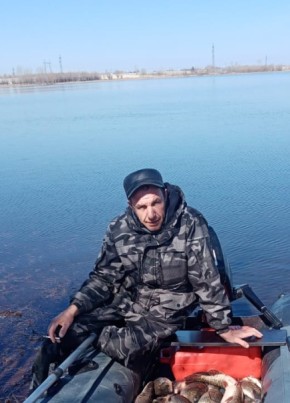 Алексей из Лянтора 46 лет
