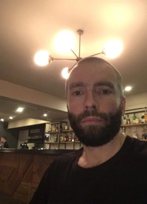 Viktor, 48, Georgia, Tbilisi