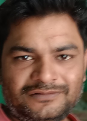 Suresh, 30, India, Rāmganj Mandi