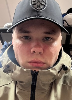 Александр из Находки 22 года