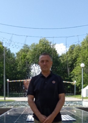 Юрий Васильев из Каширы 53 года