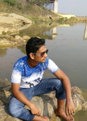 Sunil, 28, India, Balāngīr