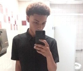 Osito, 18, Carolina