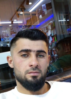 hsham, 22, Türkiye Cumhuriyeti, İstanbul
