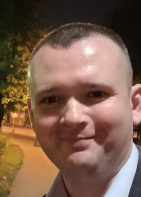 Evgeniy, 34, Belarus, Brest