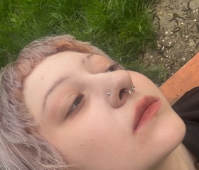 полина, 18, Chisinau