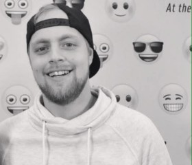 Julian, 32, Schwerte