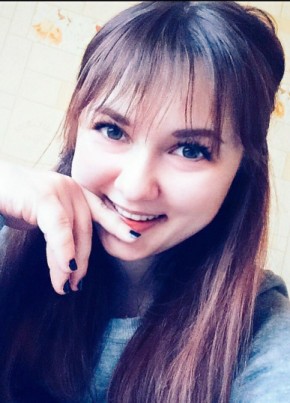 Вика, 28, Россия, Москва