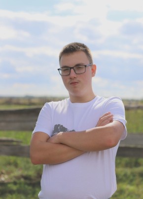 Никита из Казанское 20 лет