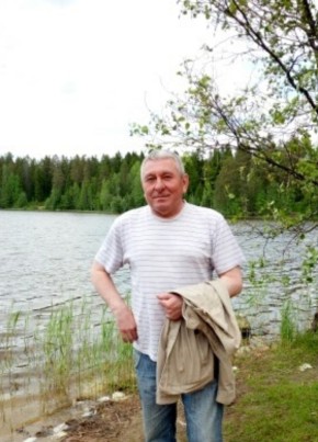 Август из Санкт-Петербурга 55 лет