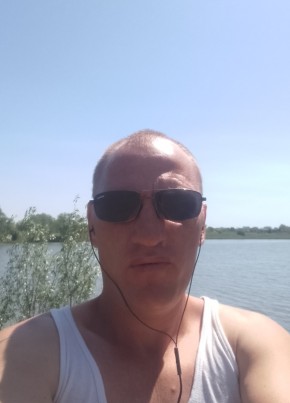 Николай, 35, Россия, Ребриха