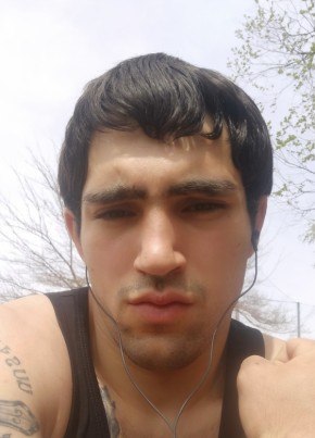 Vram Xazaryan, 25, Հայաստանի Հանրապետութիւն, Արմավիր