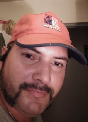 Luis, 44, Commonwealth of Puerto Rico, Bayamón