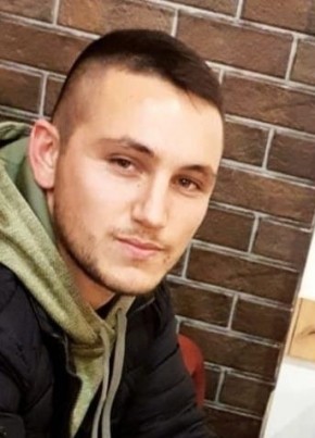 Rilind, 22, Republika e Kosovës, Lumthatë