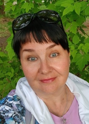 Наталия из Саратова 53 года