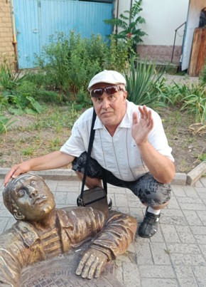 Виталий, 56, Россия, Севастополь