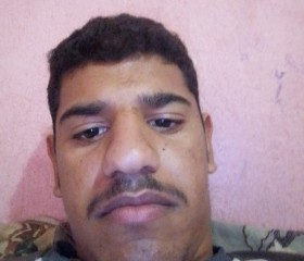 فايز, 20, El Abadia