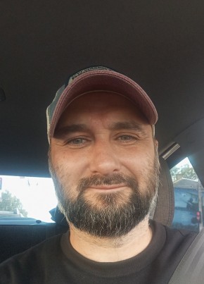 Andrey, 42, Russia, Orel