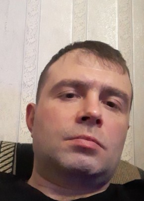 Иван, 35, Россия, Клин