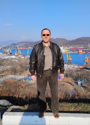 Ed из Находки 42 года
