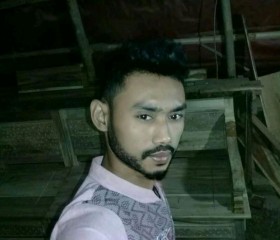 Angga, 30, Sleman