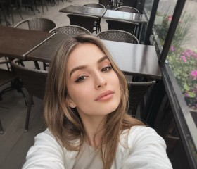 Viktoriya, 25, Busan
