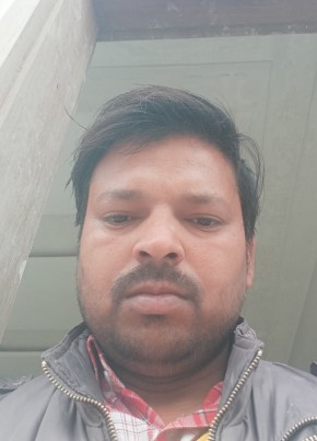 Mata din Kumar, 27, India, Jammu