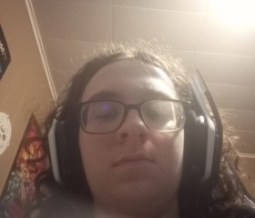 Levi, 18, Kingsport