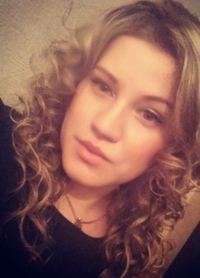 Елена, 33, Россия, Геленджик