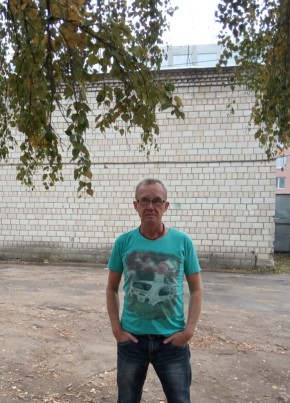 Александр, 56, Россия, Балезино