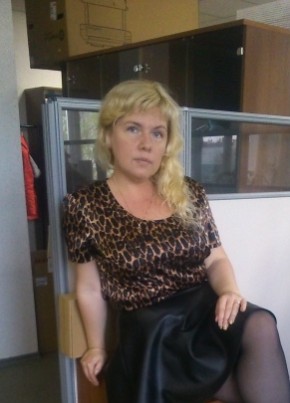 Кристина, 44, Россия, Дубна (Московская обл.)