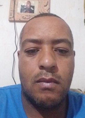 Eder, 31, República Federativa do Brasil, Nepomuceno