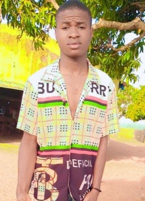 Antonio, 23, Ghana, Accra