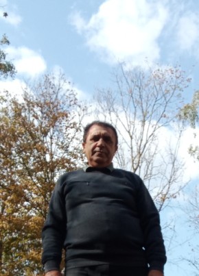 Виктор, 62, Россия, Песчанокопское