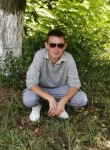 Aleksandr, 27, Navlya