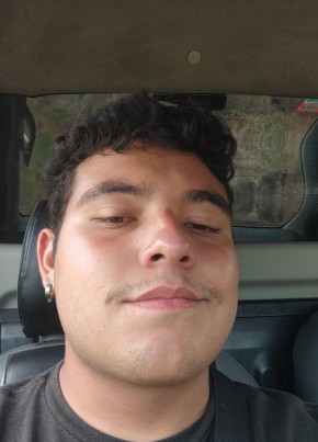 Ezequiel Antonio, 19, Costa Rica, San Rafael (Alajuela)