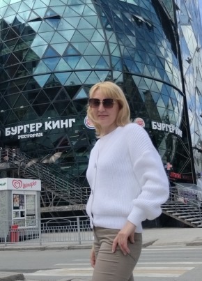 Ирина, 43, Россия, Санкт-Петербург